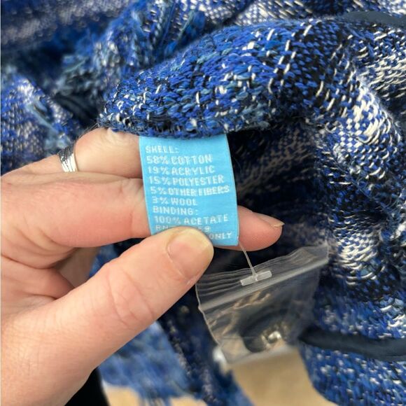 J. Mclaughlin large wool blend blue tweed boucle shag jacket bell sleeves - Picture 3 of 6